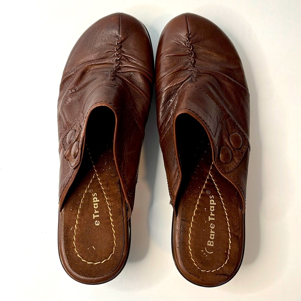 Bare Traps Women’s Hearsay Brown Ruched Leather Clogs Mule Shoes Sz 7